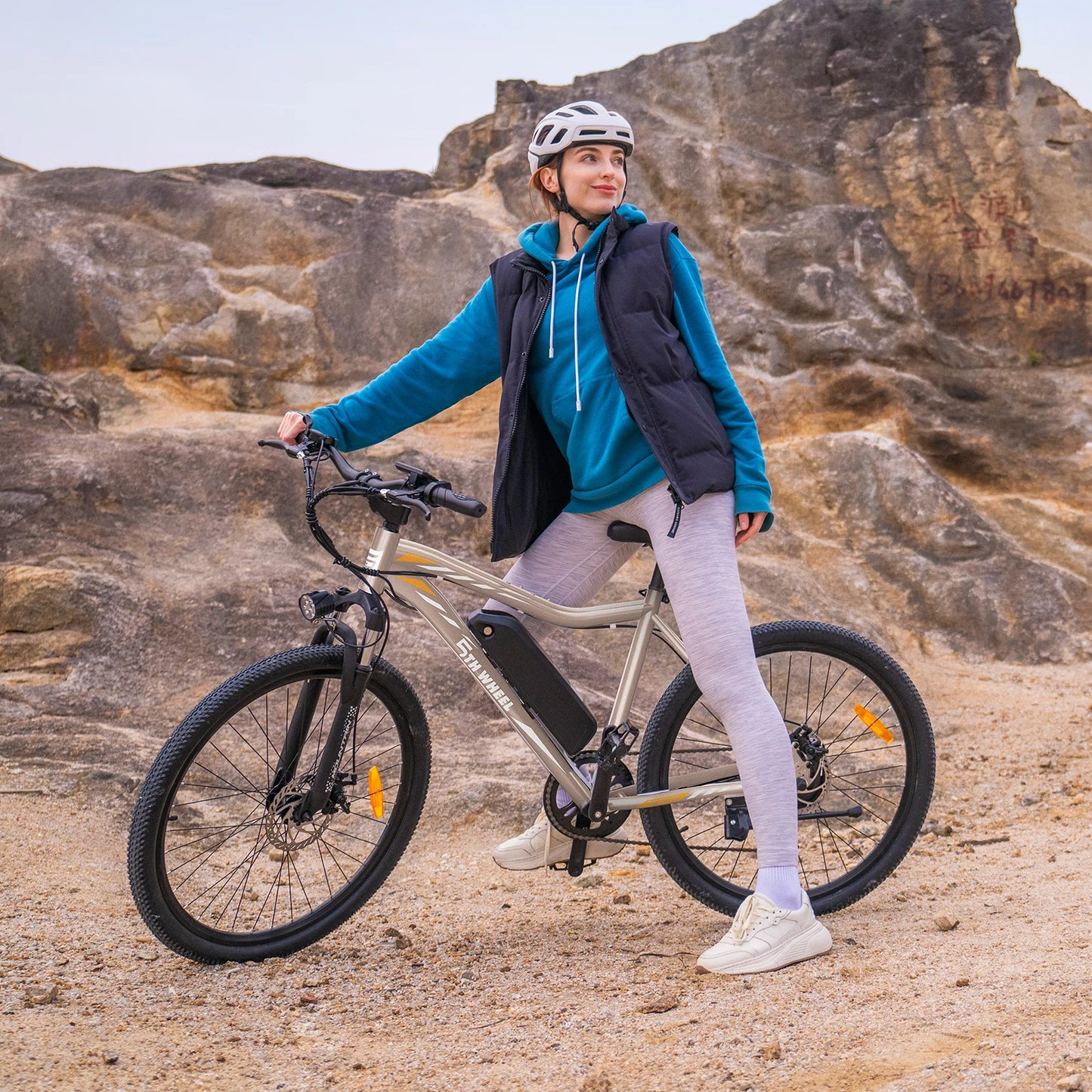5th Wheel AB17 Electric Bike 700W Peak Motor 23 Mph